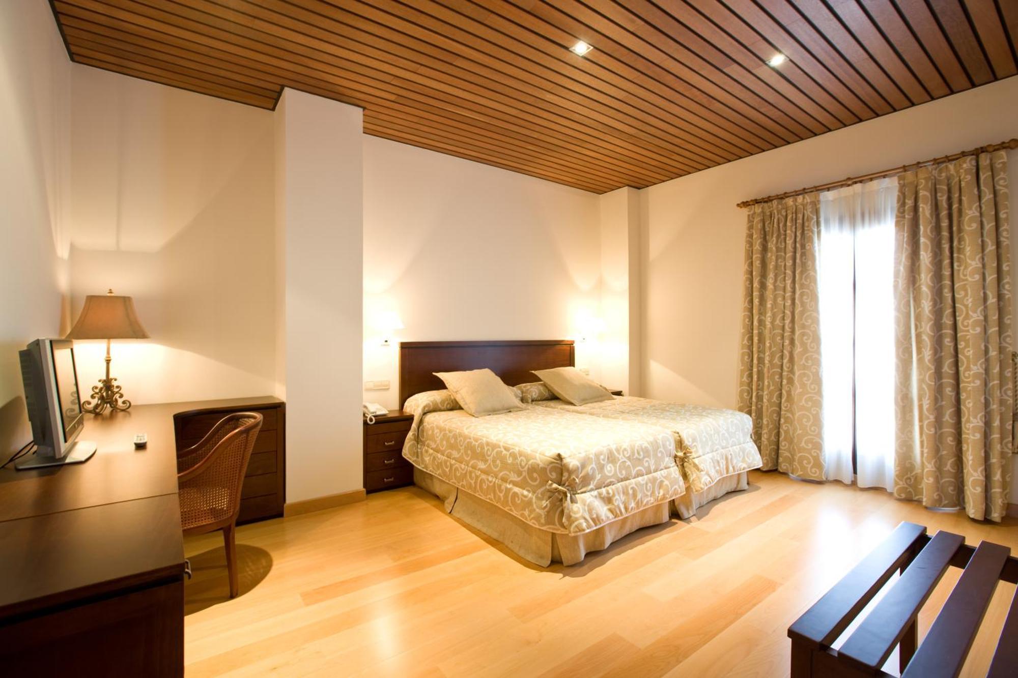 Bodegas Hacienda Albae Guest House Argamasilla de Alba Eksteriør bilde