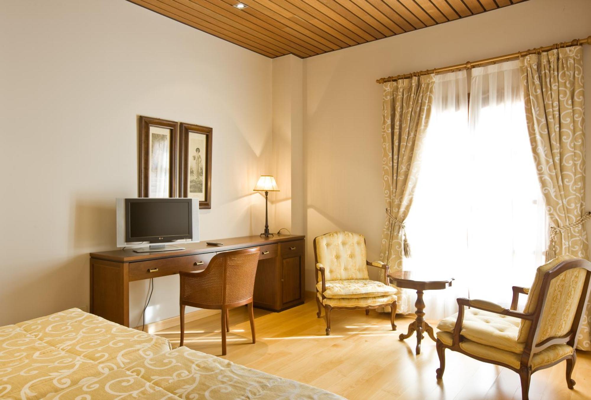 Bodegas Hacienda Albae Guest House Argamasilla de Alba Eksteriør bilde